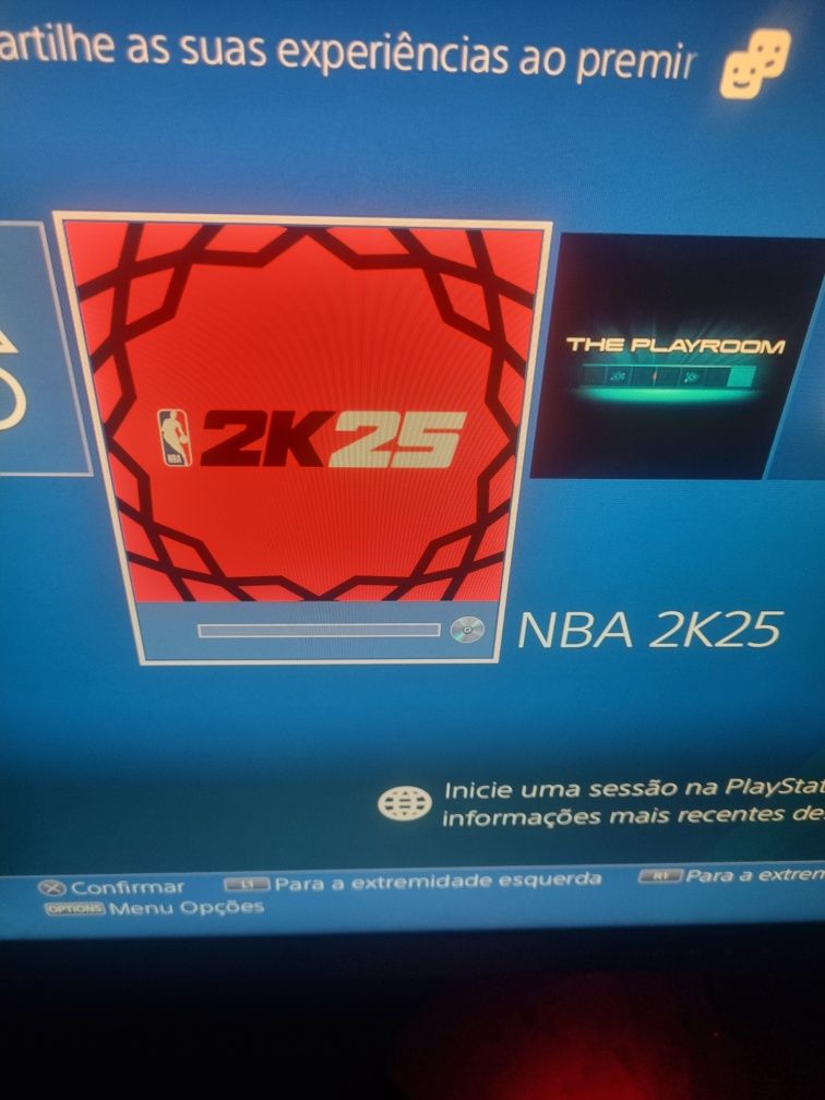 Ps4 slim 1Tb + 4 jogos + comando Wireless