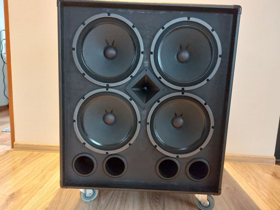 Kolumna basowa NoisyBox 4x10 600W 8Ohm