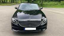 Mercedes-Benz Klasa E Piękny produkowany na zamówienie mercedes E 220d 4MATIC EXCLUSIVE