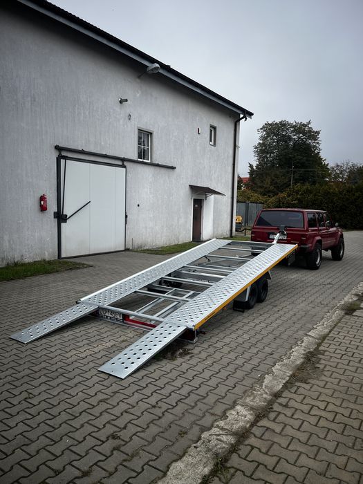 Wynajem przyczepy lawety przyczepa laweta DMC 2500kg 2-osie Piaseczno