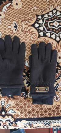 Продам перчатки  зимние