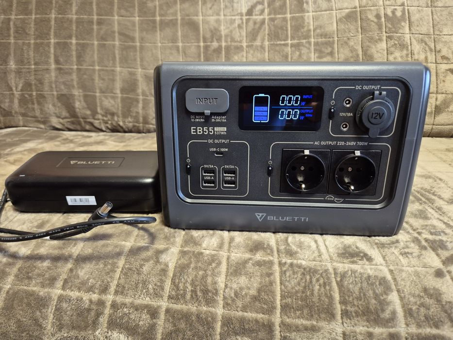 Зарядна станція Bluetti EB55