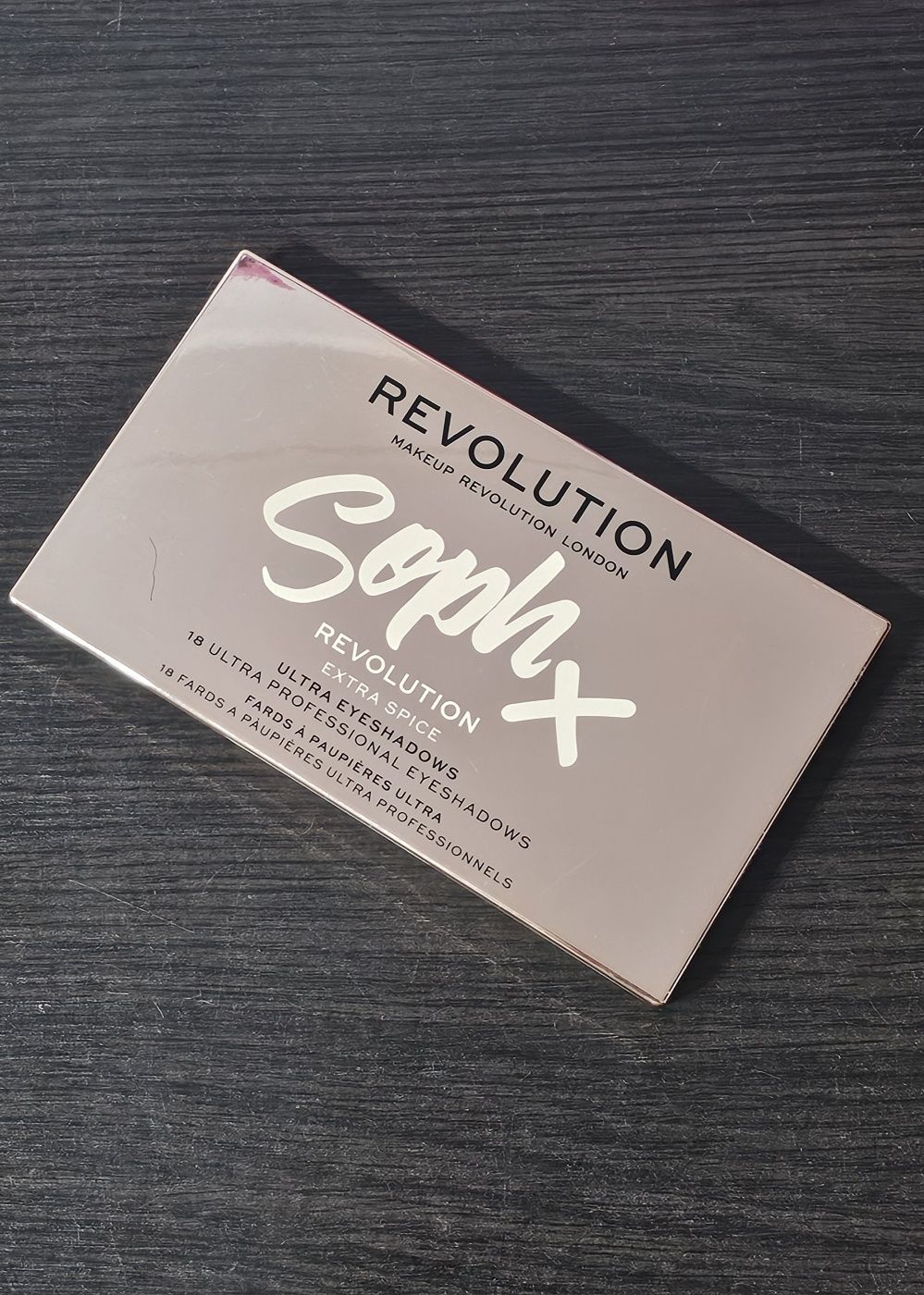 Revolution - Sophx, Extra Spice. Ultra Eyeshadow. Paletka cieni, cieni