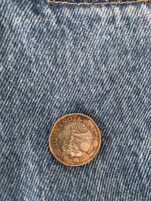 Moeda rara one pound 2018 Elizabeth II D G REG F D