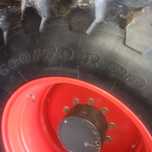 Opony 2szt  600/70 R30 Treleborg