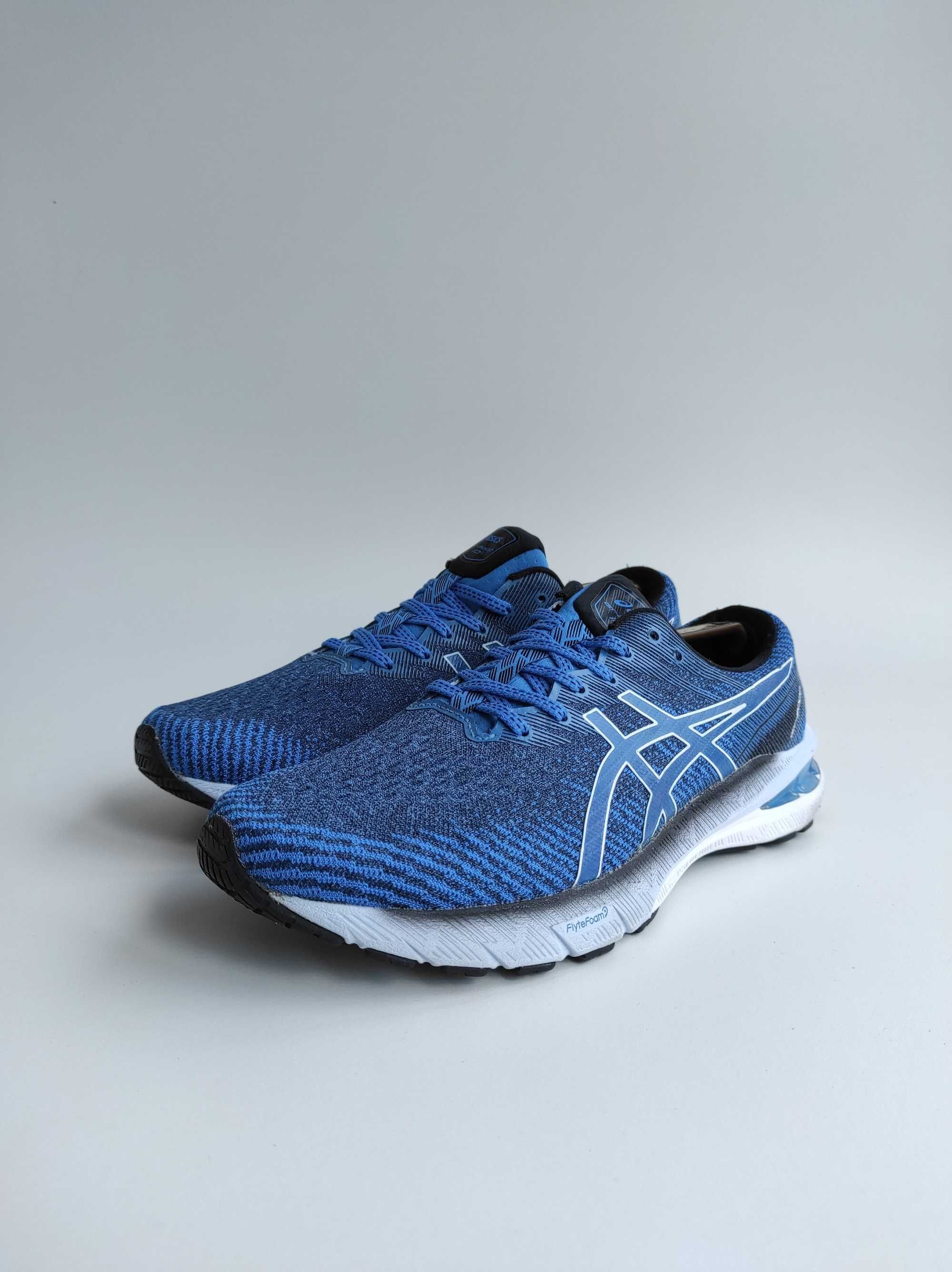 Кроссовки беговые ASICS GT-2000 10 Marathon