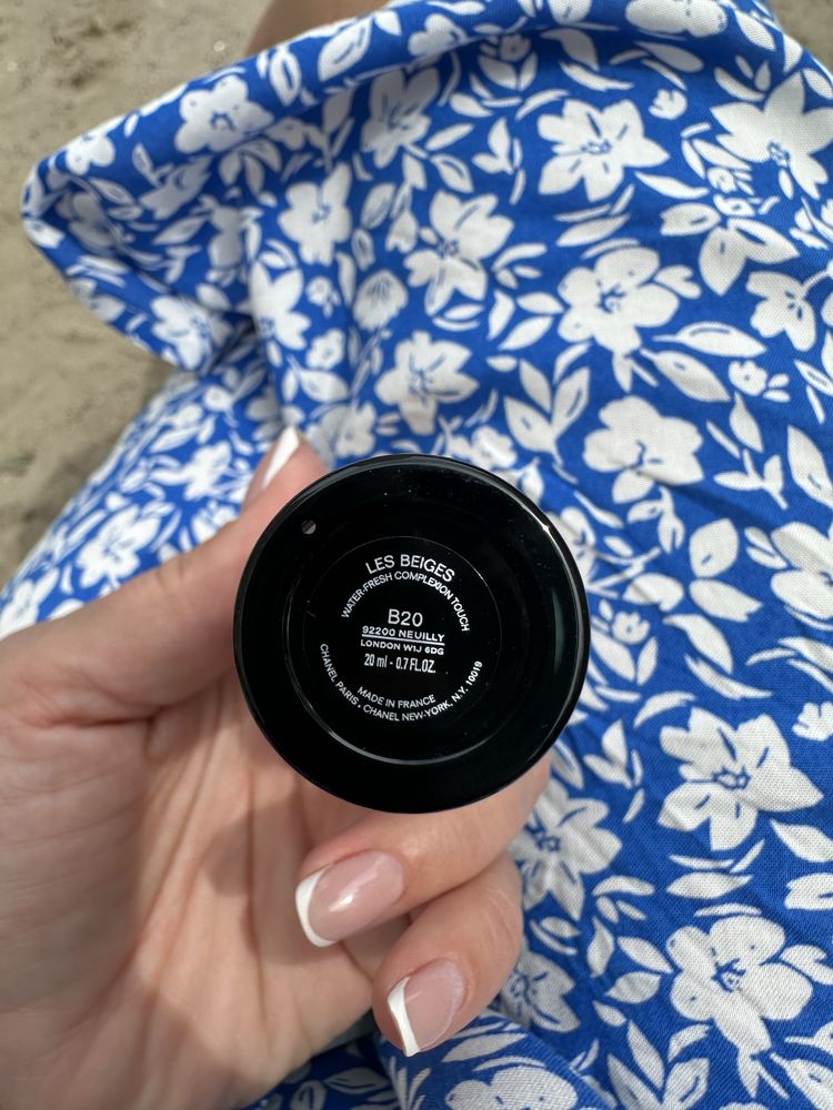 Chanel les beiges тон 20