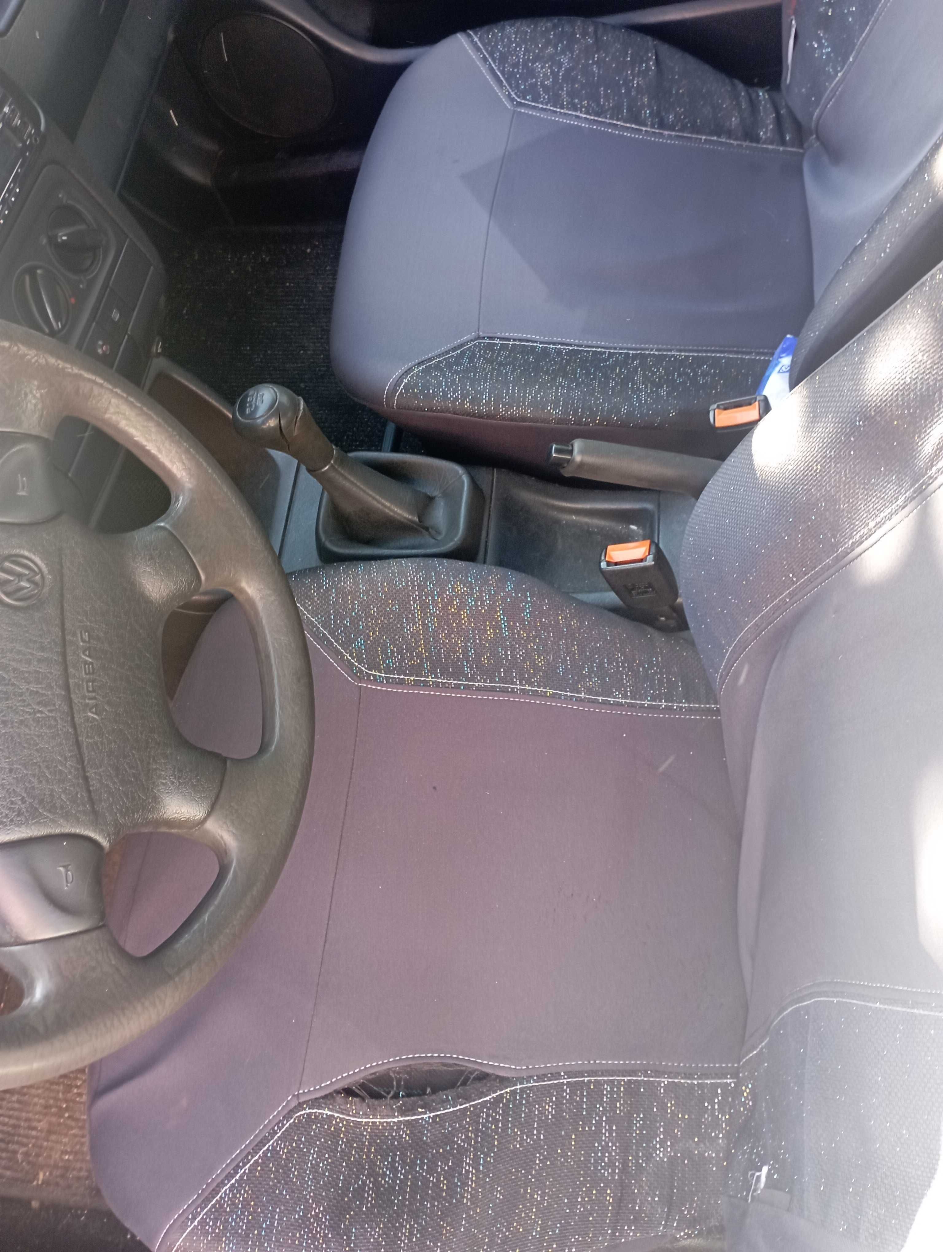 Volkswagen A 3 GOLF (1HX0-A)