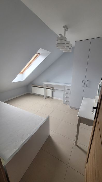 3 pokojowe umeblowane mieszkanie  Skomielna Czarna