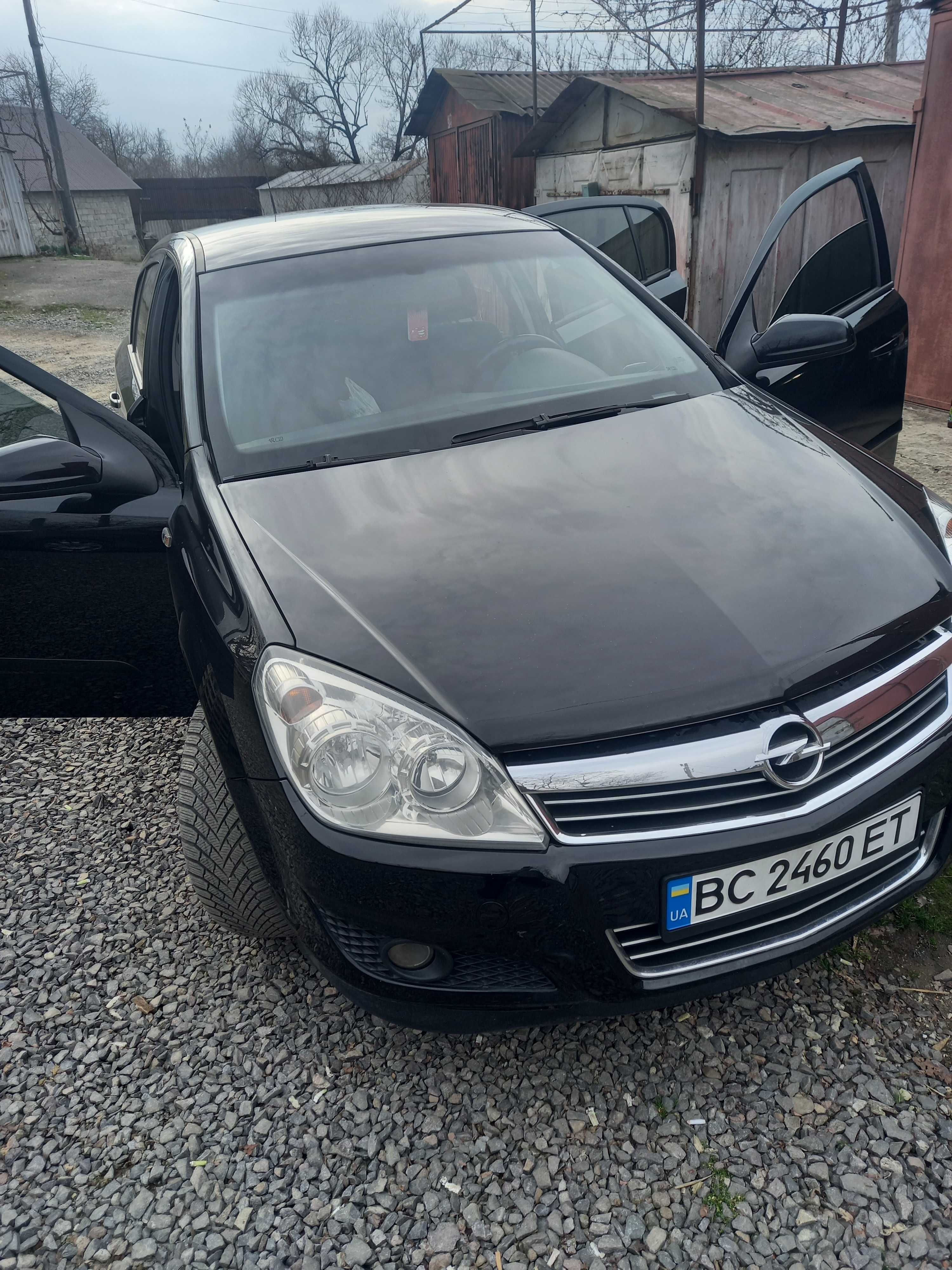 Продам Opel Astra H