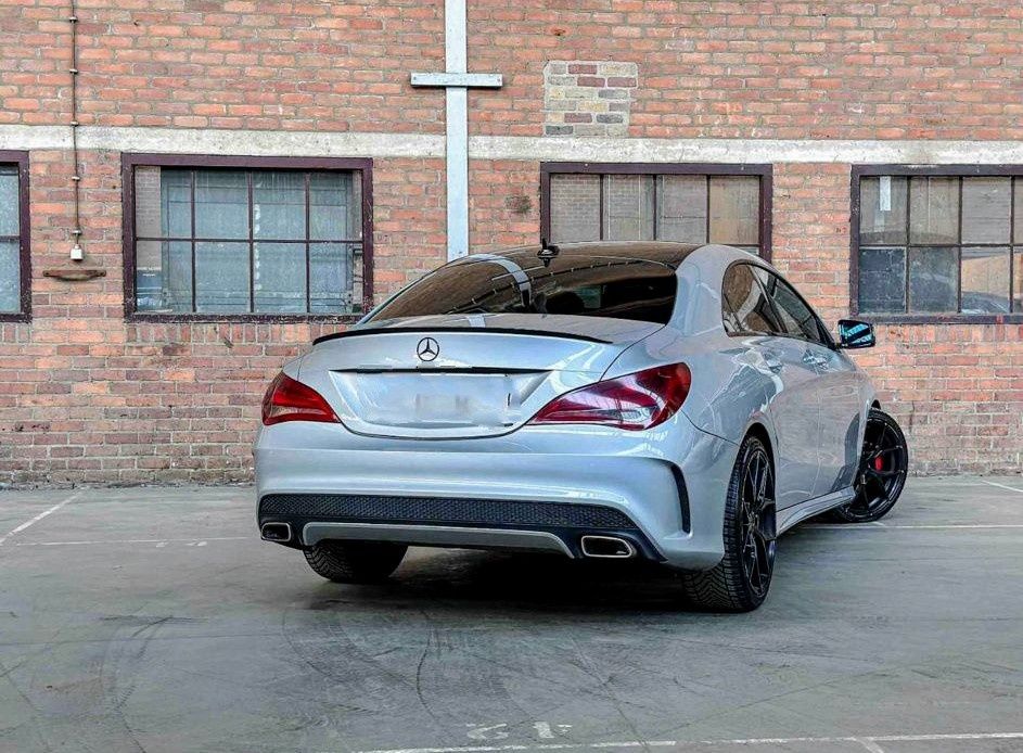 MERCEDES CLA 180 Prestige AMG gasolina 122cvs