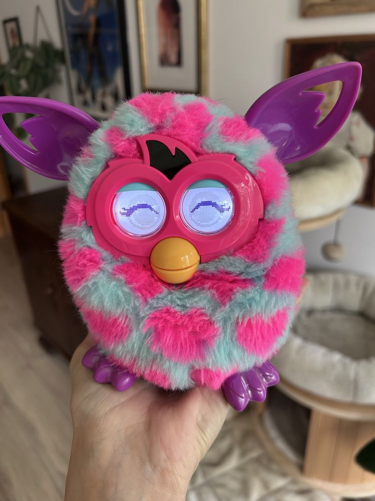 Furby Boom - uroczy w serduszka