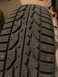 Шини шиповані 215 65 R17 Firestone Winterforce 2, зимові