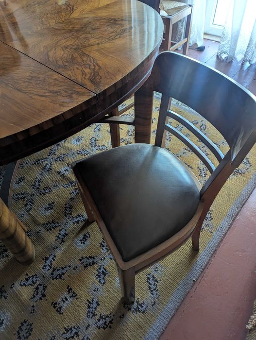 Stół drewniany + krzesła