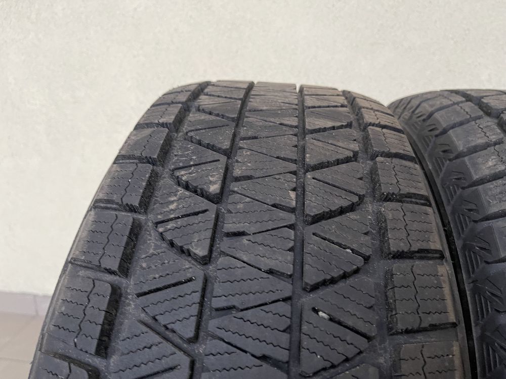 Зимние шины б/у BRIDGESTONE BLIZZAK DM-V1 265/60R18 110R (Japan)
