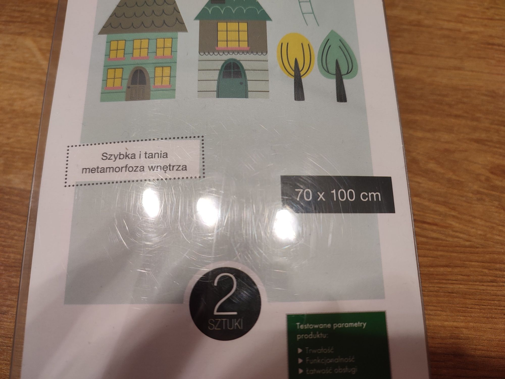 Naklejki na ścianę