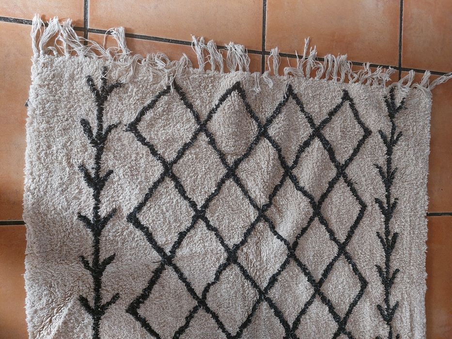 Tapete de 120x170cm cor branco e preto