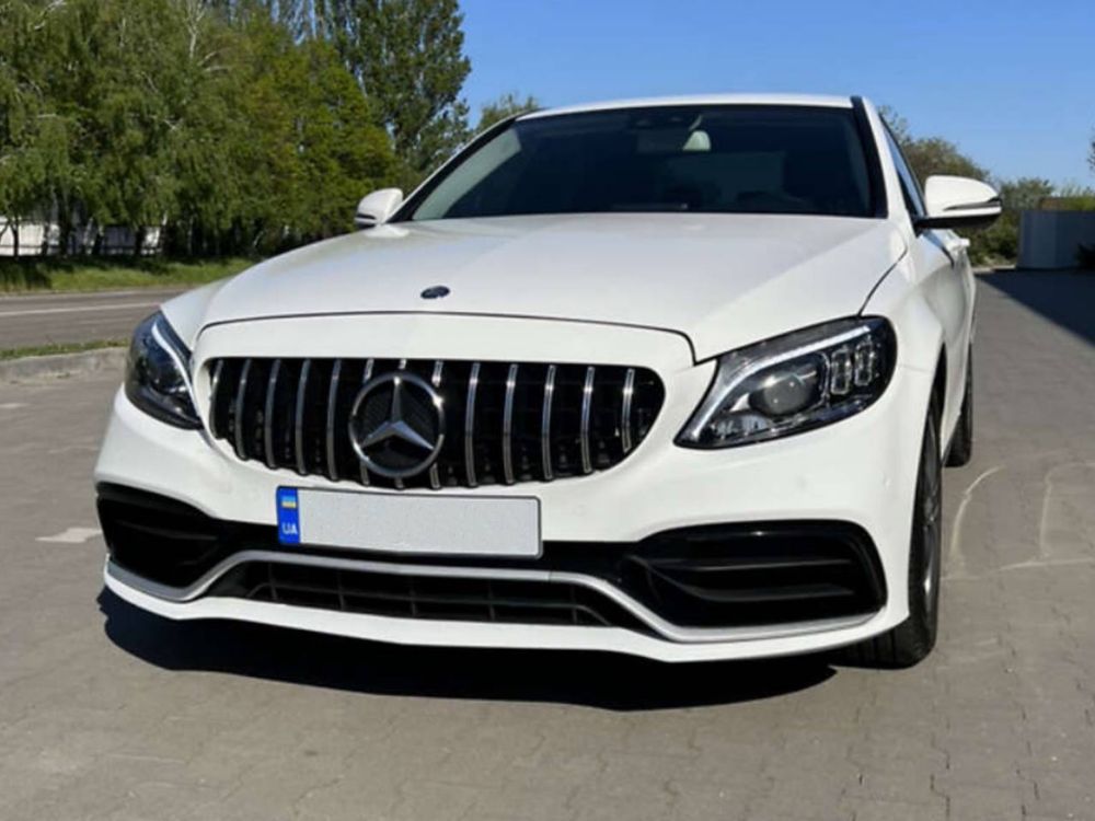 Бампер в сборе стиль AMG C63 рестайлинг 2019+ Mercedes W205 2014-2021