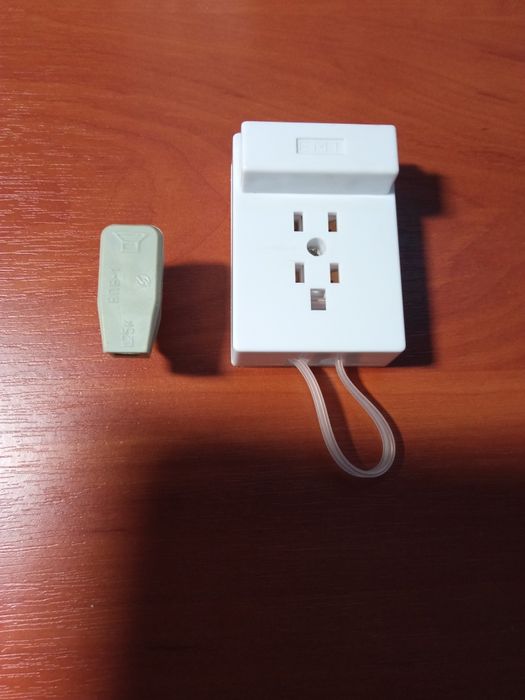 Розетки,розподільчі коробки, вимикачі СссР.