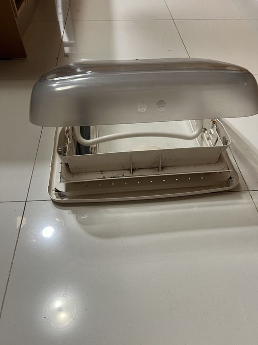 Claraboia de caravana 40X40