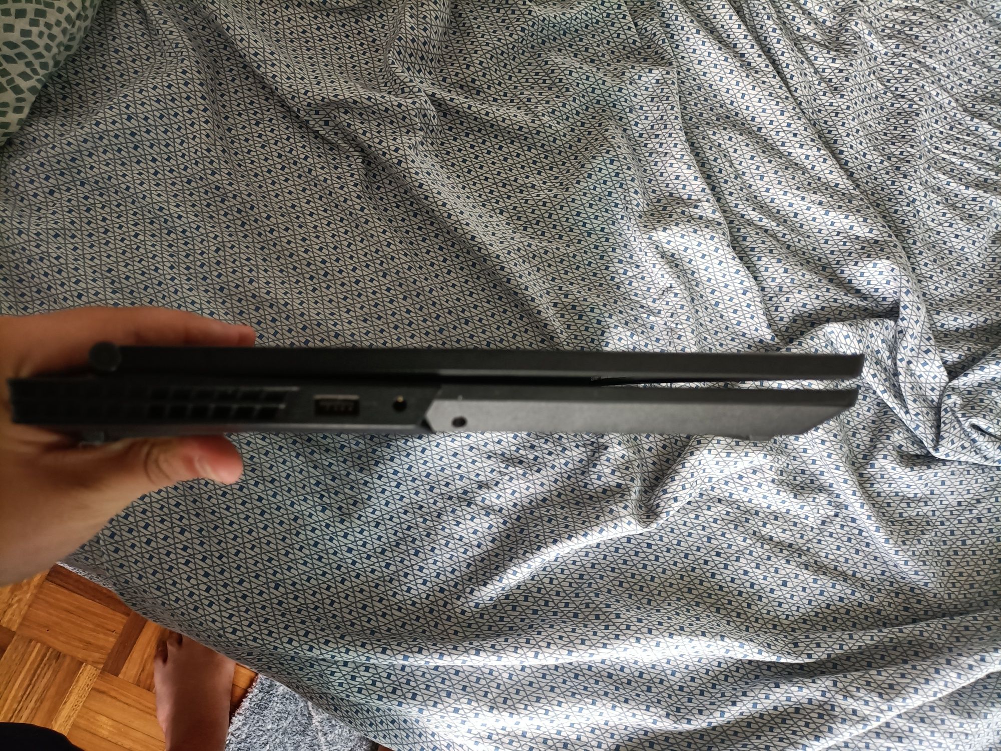Portátil Gamer Preto — Desempenho Fluido