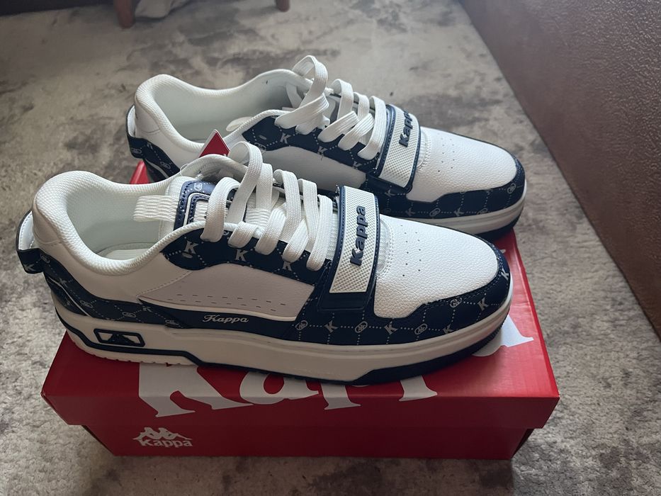 Оригінальні кроссівки kappa