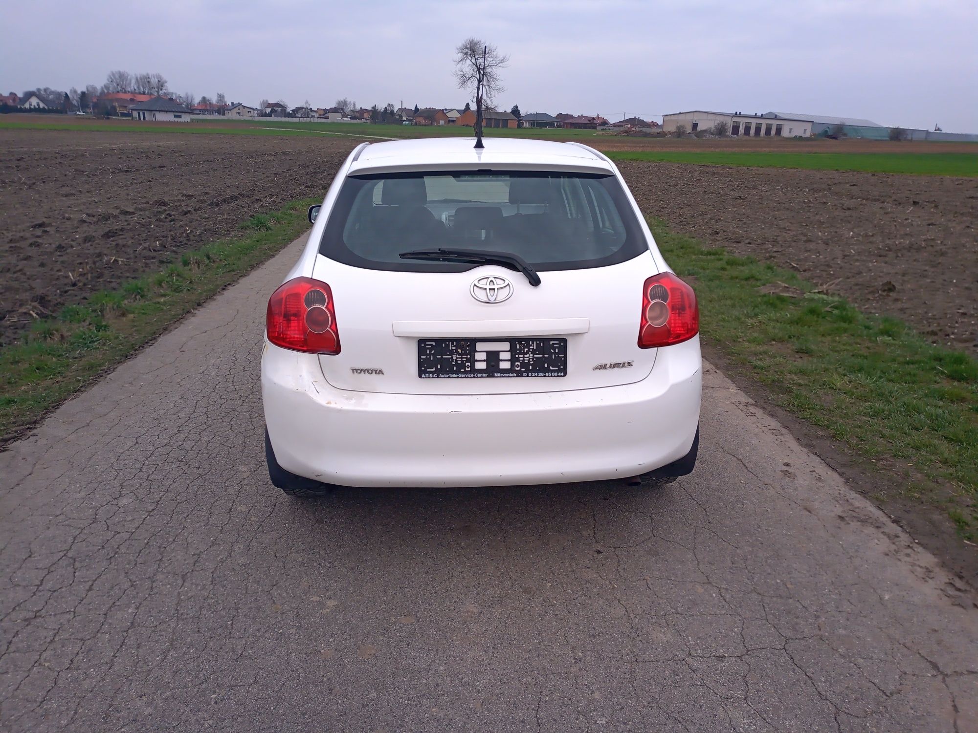 Toyota Auris 1.6 benzyna Xenon,temp,klima itp.z Niemiec 2009r.