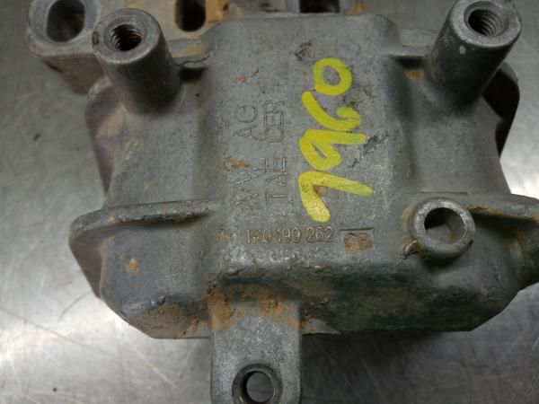 Apoio do motor VOLKSWAGEN Beetle Cabriolet (5C7, 5C8)