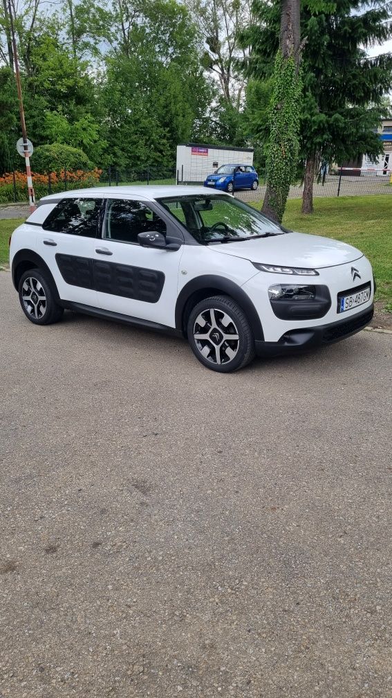 Citroën C4 Cactus 1.2 82KM BENZYNA Tylko 50 tyś. Przebieg C3 megane