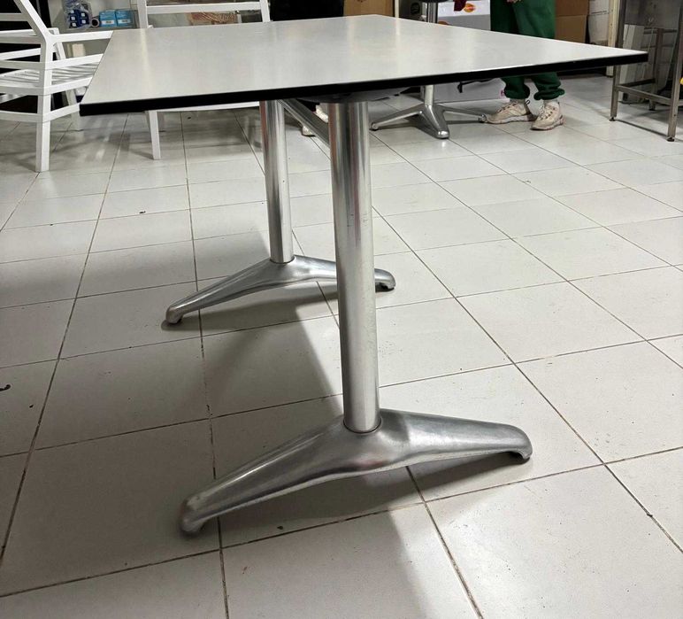 Mesas de bar/restaurante (Albufeira)