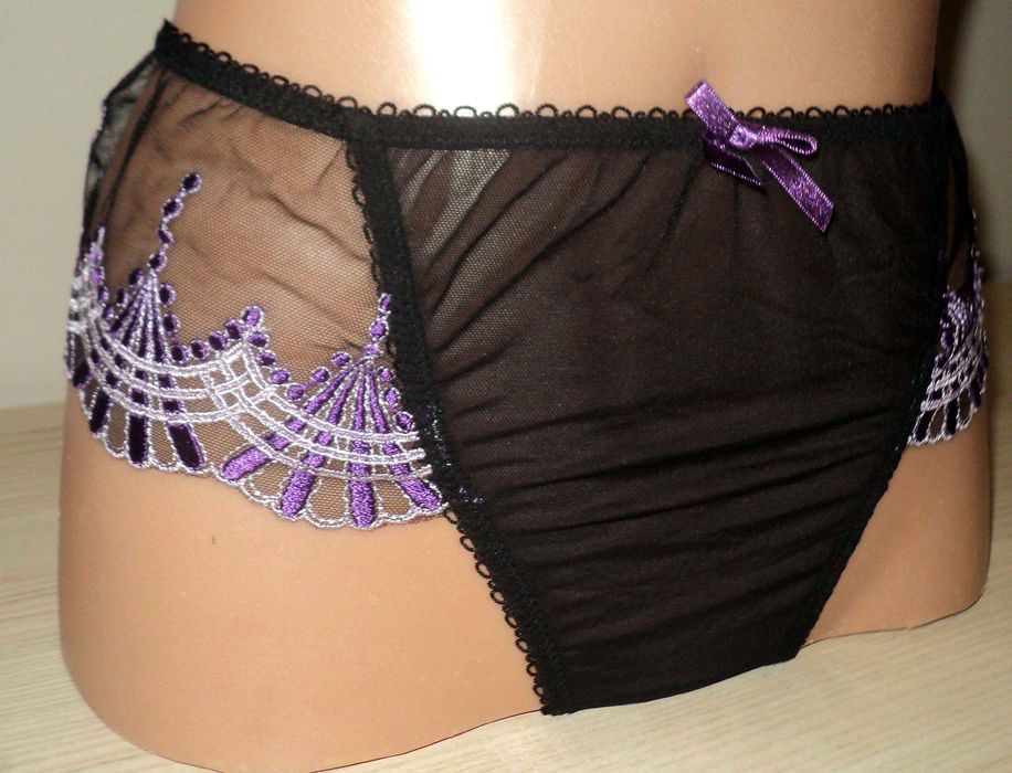 Seksowne stringi Pour Moi roz. 44 XXL