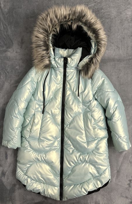 Куртка зимова на дівчинку р.122