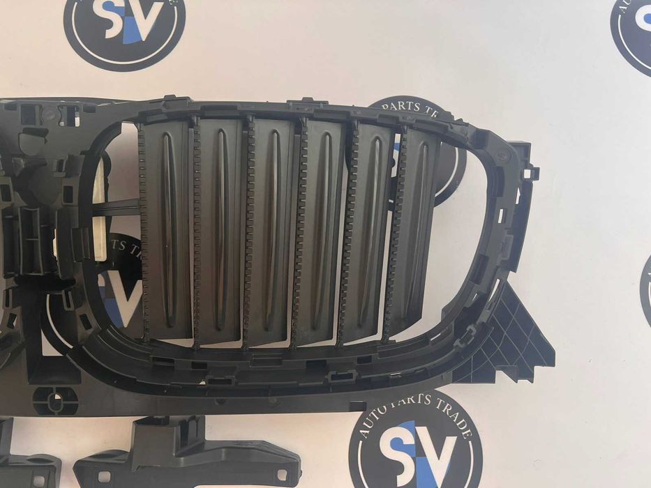 Жалюзі радіатора BMW X3 G01 X4 G02 повітропровід 51137497228
