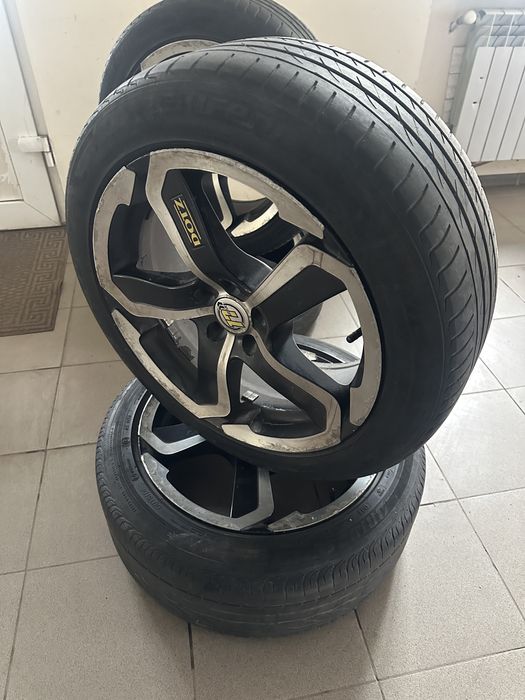 Резина с дисками 215/50 R 17