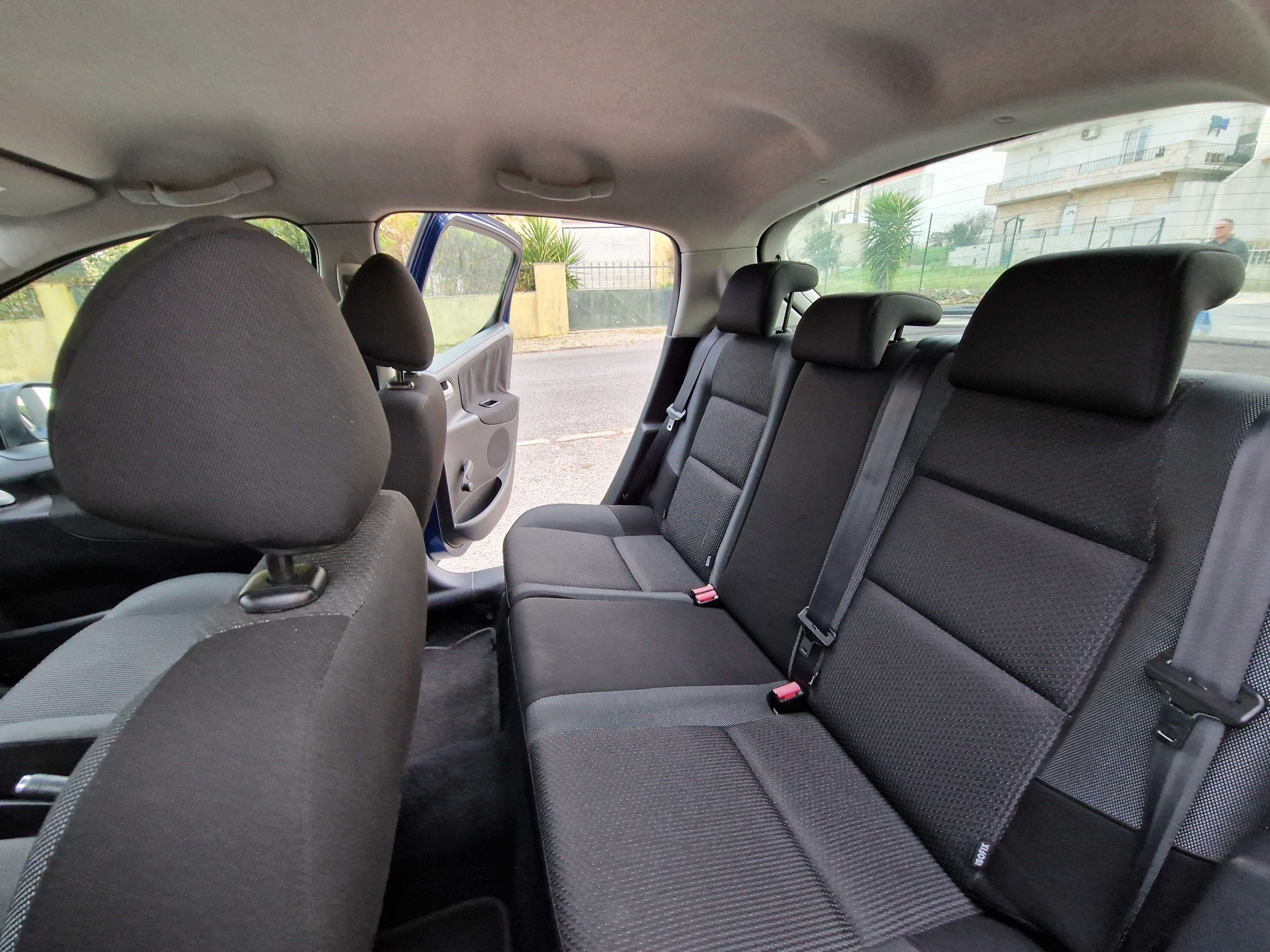 Peugeot 207 1.4 VTi, 95cv