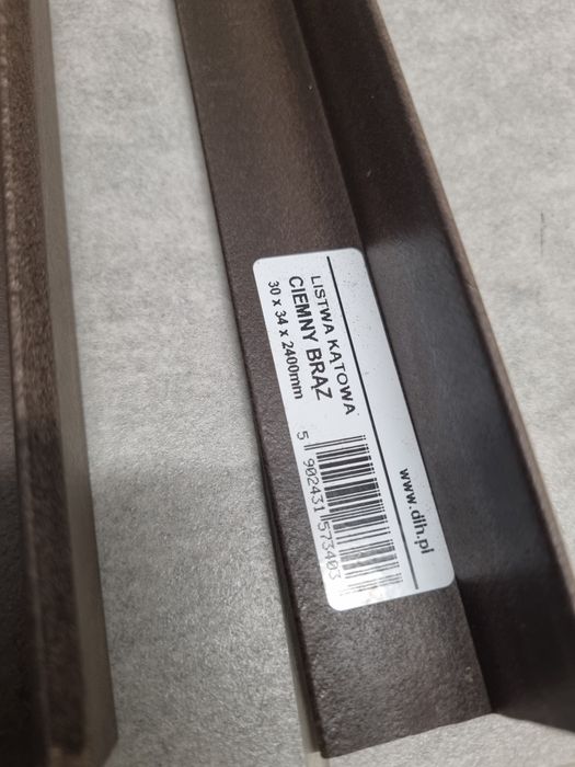 4 listwy kątowe kompozytowe do wykończenia balkonu 3x240x3.4cm DLH