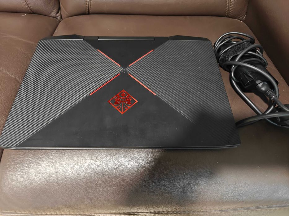 laptop HP Omen 15-dc0005nw 15,6" po czyszczeniu wymianie pasty