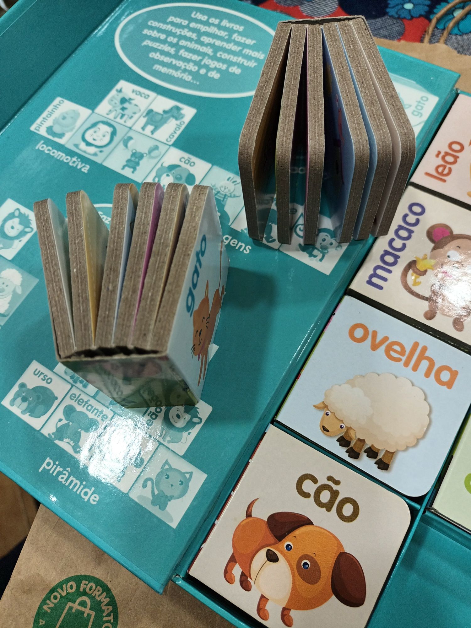 10€ os meus primeiros aanimais, 12 livros aprende e joga .