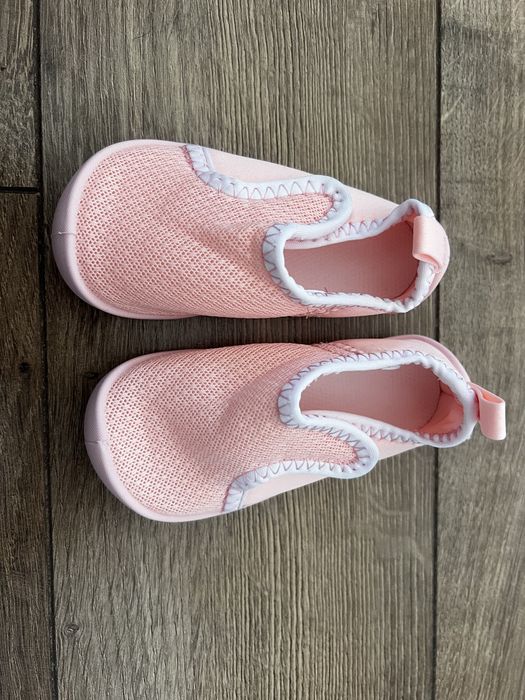 Buty / kapcie dla dzieci Decathlon Domyos rozm. 22