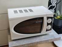Mikrofalówka 700W