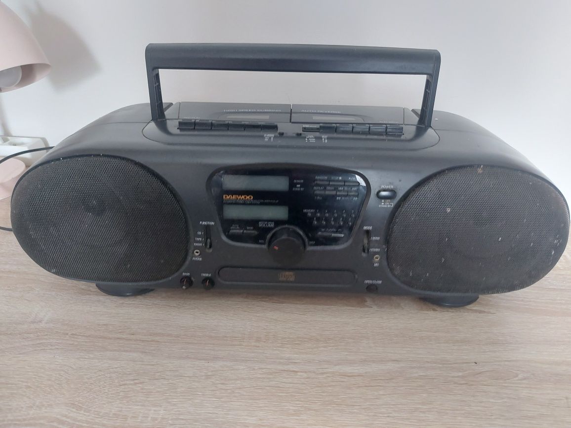 Radiomagnetofon Daewoo