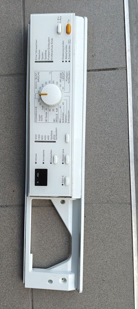 Części do pralki Miele W2245
 W2245.
Pralka byla