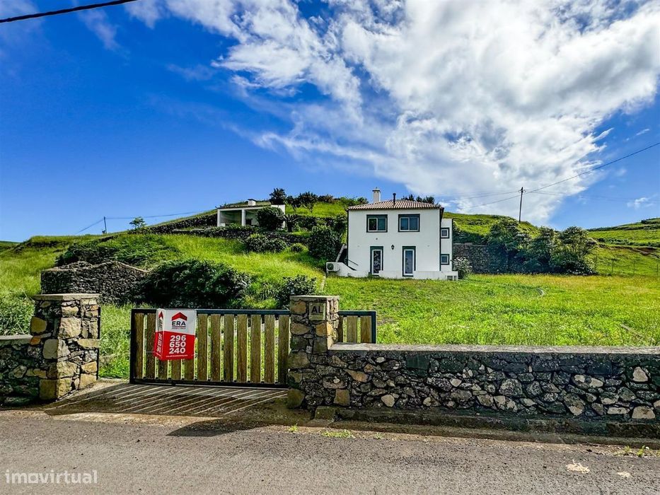 Moradia em Santa Maria