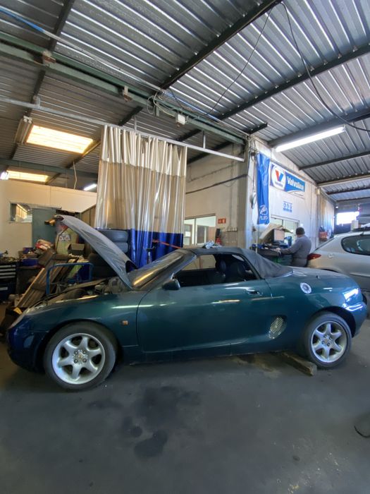 MG F 1.8 118cv para venda