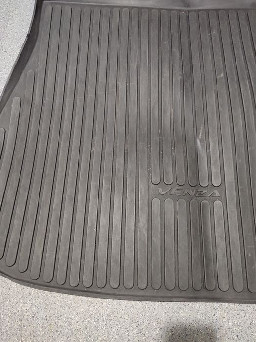 Коврик багажника Тойота Венза Toyota Venza