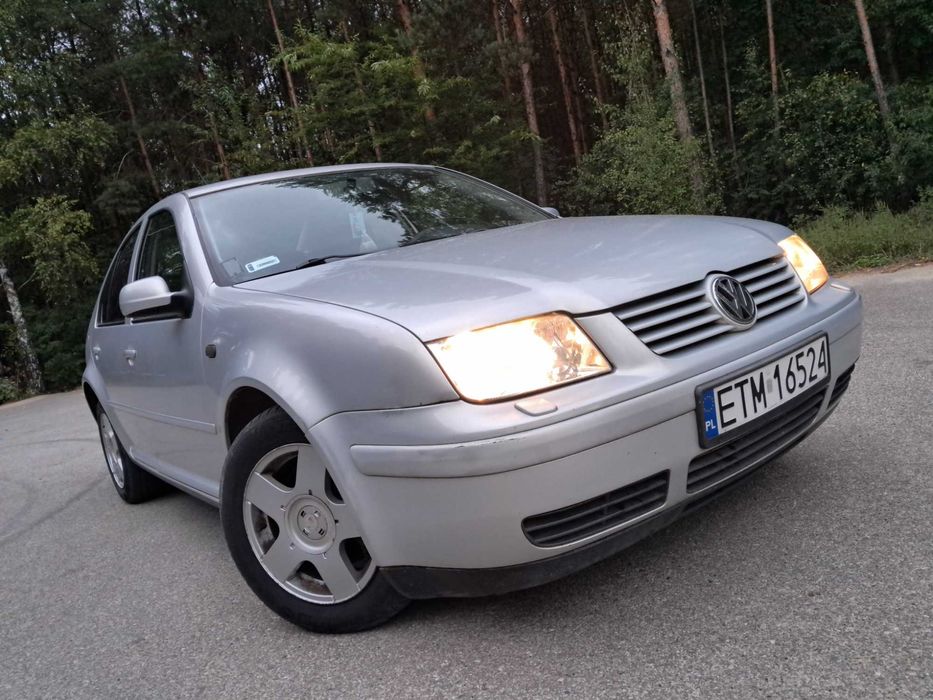 Ładna i zadbana Vw Bora 1.6 benzyna 99r Przebieg 266tys km oc i pt rok