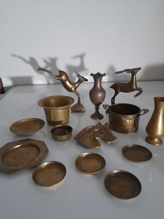 Lote de peças em Latão e Bronze.