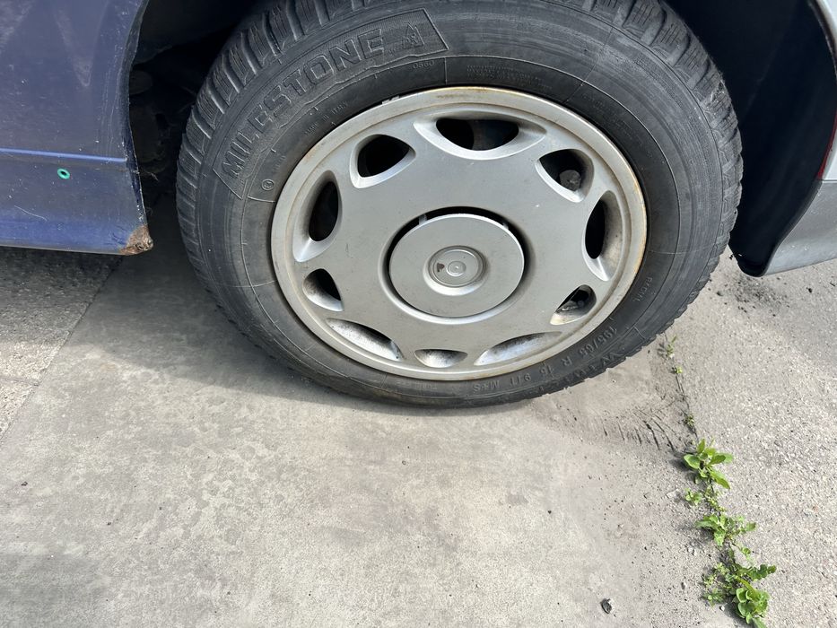 Kołpaki BMW E36 R15 komplet