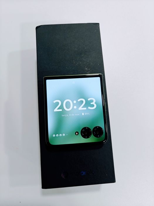 Motorola RAZR 50 ultra 512GB