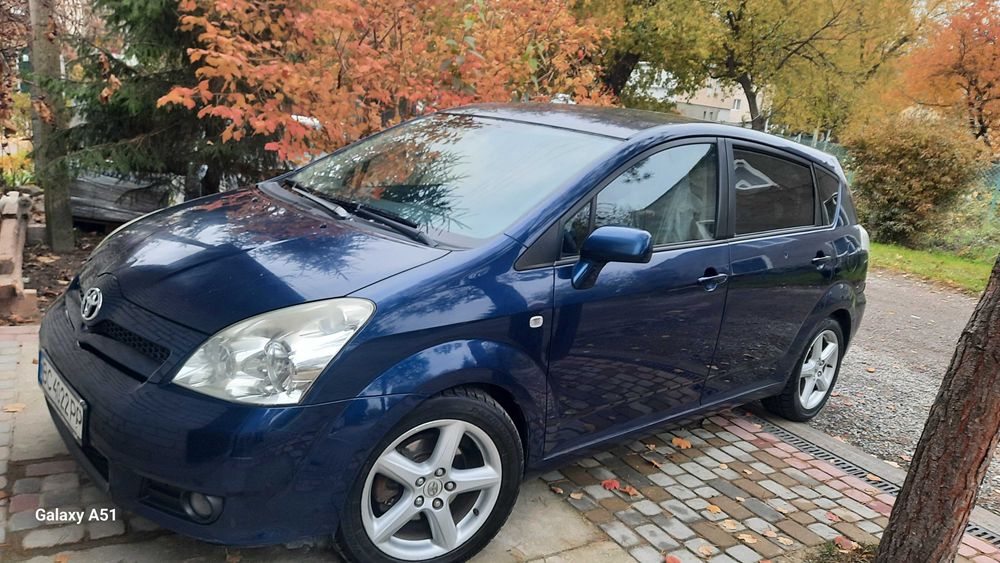 Toyota Corolla Verso D4D 7місний автомобіль зручний і надійний Тойота